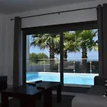 Semesterbostad Moderne Mit Privatem Pool Und Meerblick By Interhome