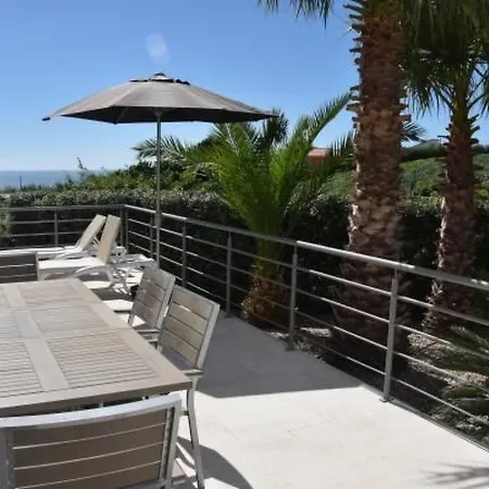 Semesterbostad Moderne Mit Privatem Pool Und Meerblick By Interhome *
